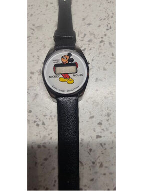 1980s Vintage Silver-tone Digital Mickey Mouse Bradley Time Watch